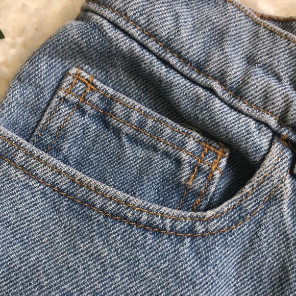 American Apparel Shorts - Picture 4 of 7